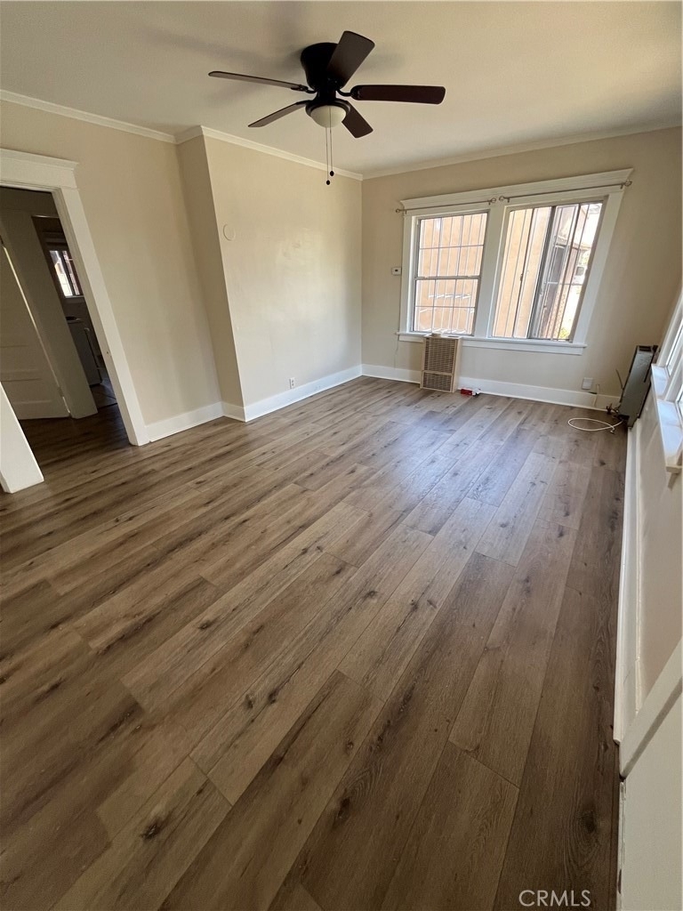 1349 W 49th - Photo 27