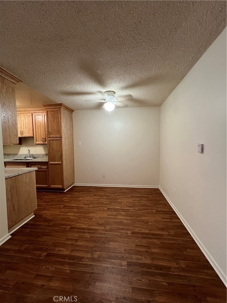 535 E Hazel - Photo 2