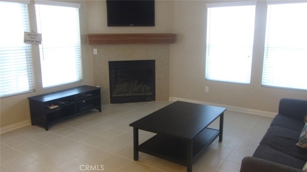 1510 Orange Avenue - Photo 2