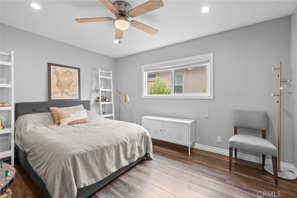 545 E Cypress - Photo 20