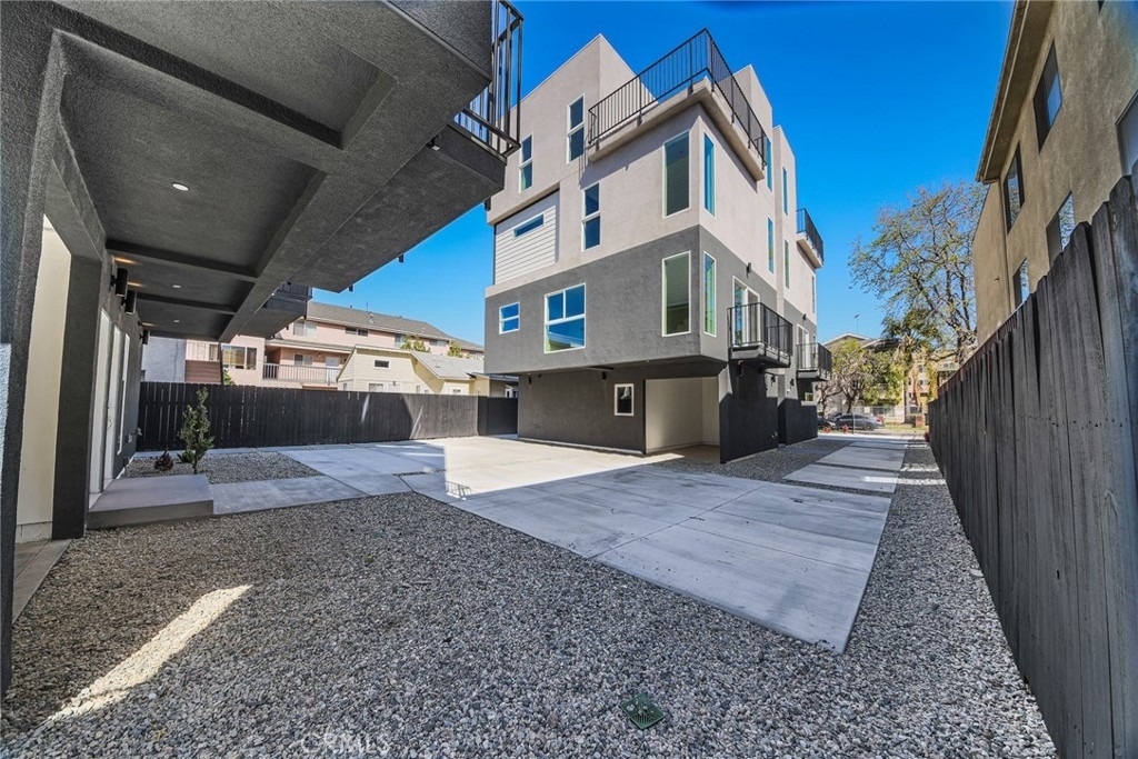 5265 Cartwright Avenue - Photo 13