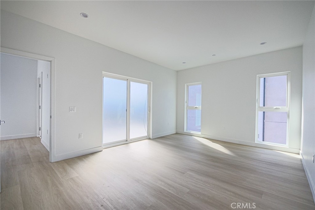 5265 Cartwright Avenue - Photo 69