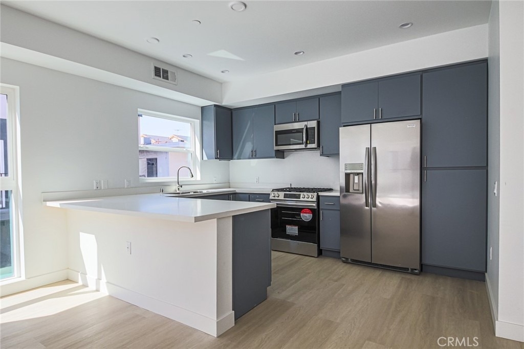 5265 Cartwright Avenue - Photo 52