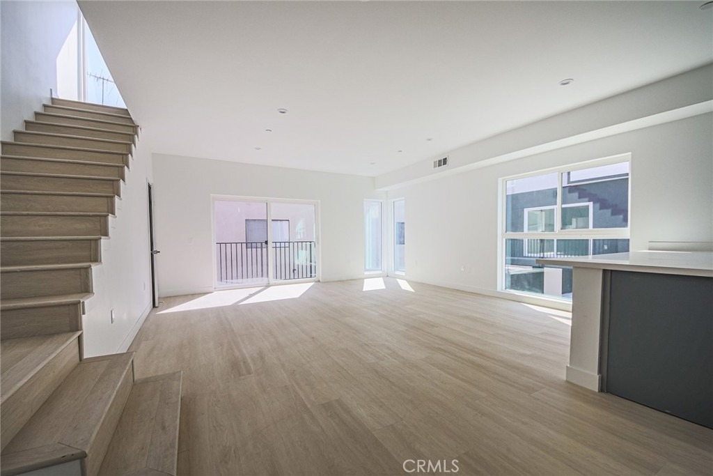 5265 Cartwright Avenue - Photo 21