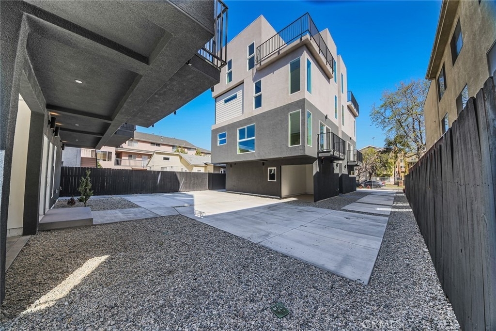 5265 Cartwright Avenue - Photo 13