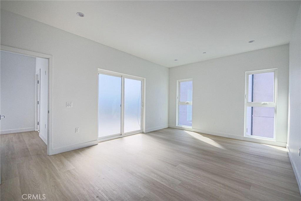 5265 Cartwright Avenue - Photo 69