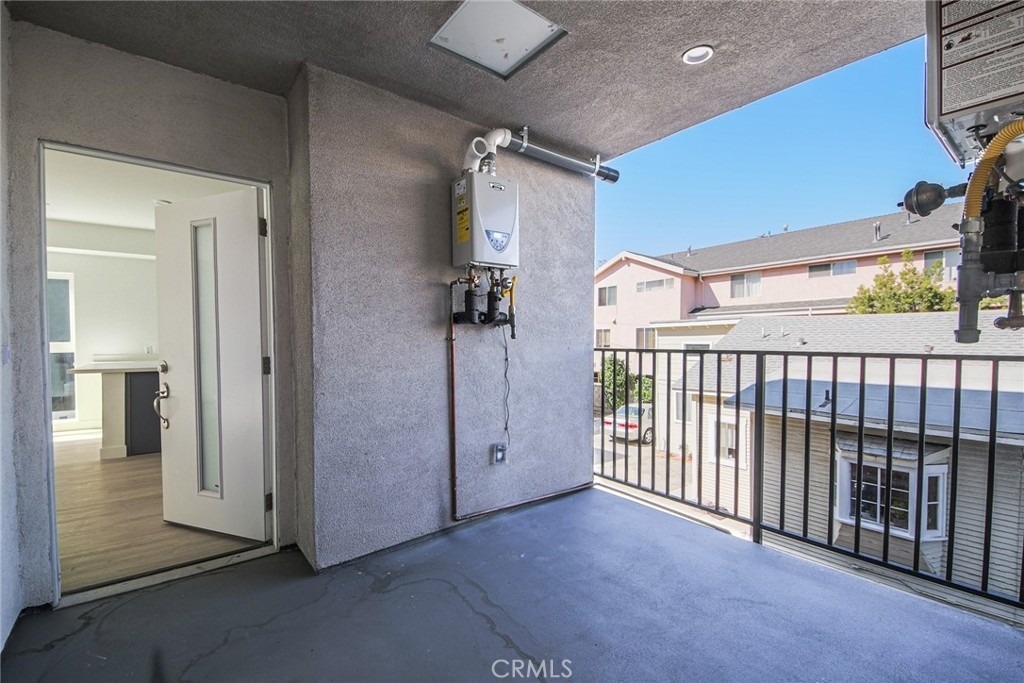 5265 Cartwright Avenue - Photo 48