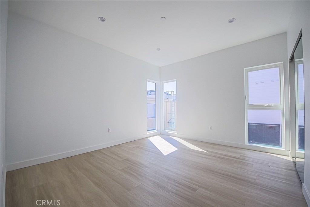 5265 Cartwright Avenue - Photo 25