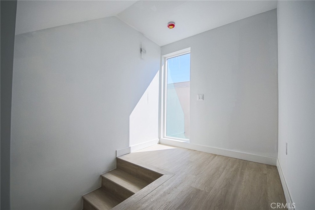 5265 Cartwright Avenue - Photo 41
