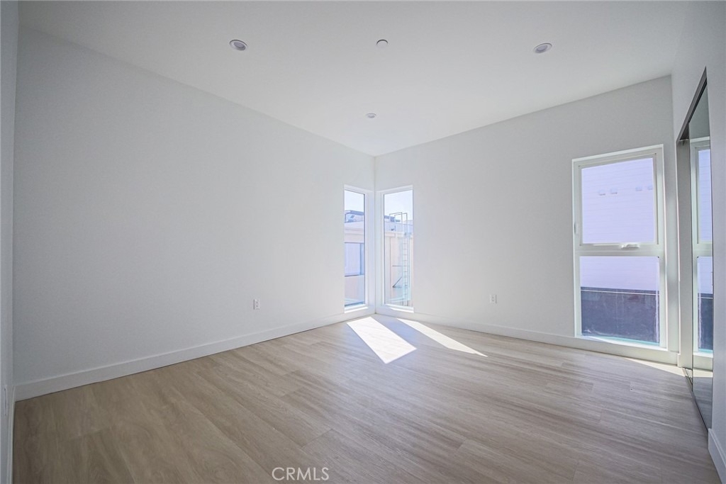 5265 Cartwright Avenue - Photo 40
