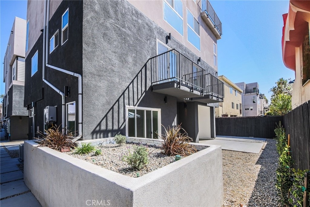 5265 Cartwright Avenue - Photo 19
