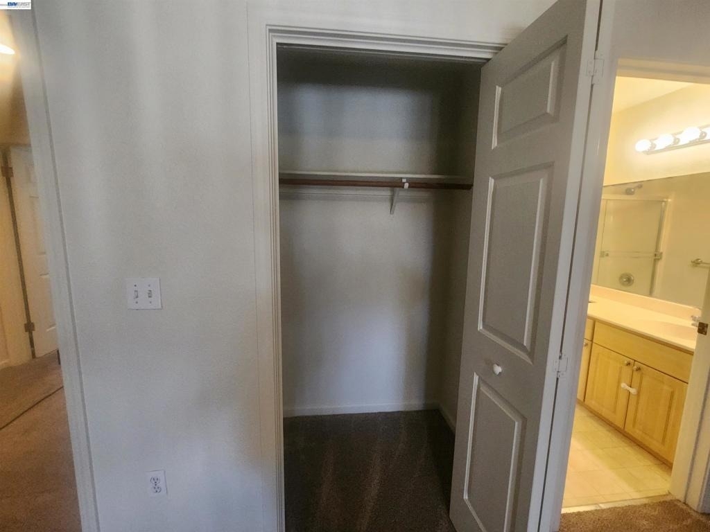 252 Lansing Way - Photo 9