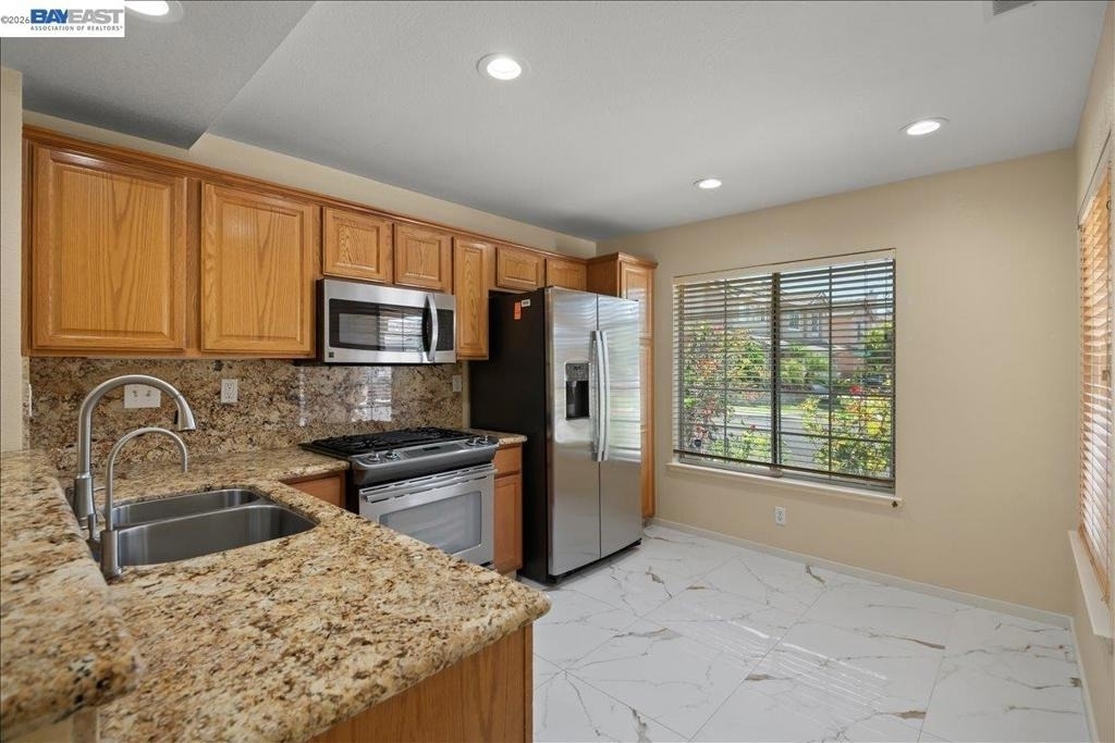 38806 Litchfield Cir - Photo 8