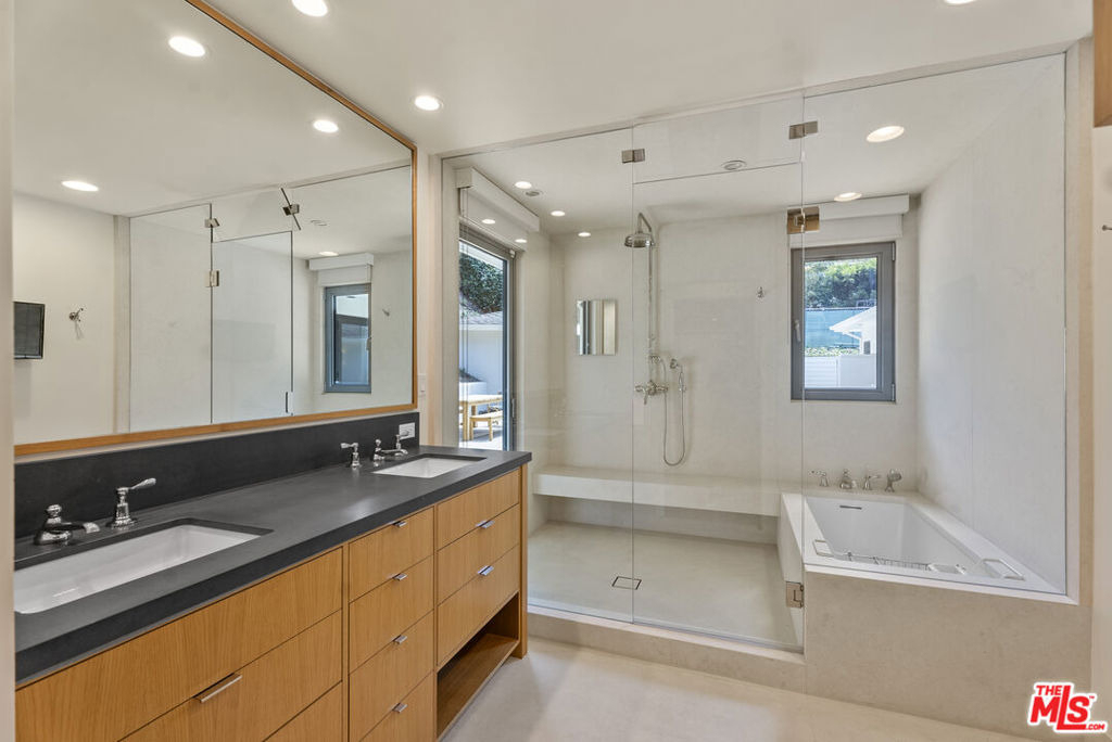 10630 Somma Way - Photo 27