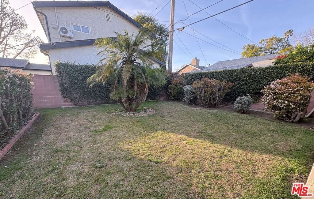 14013 Addison Street - Photo 20