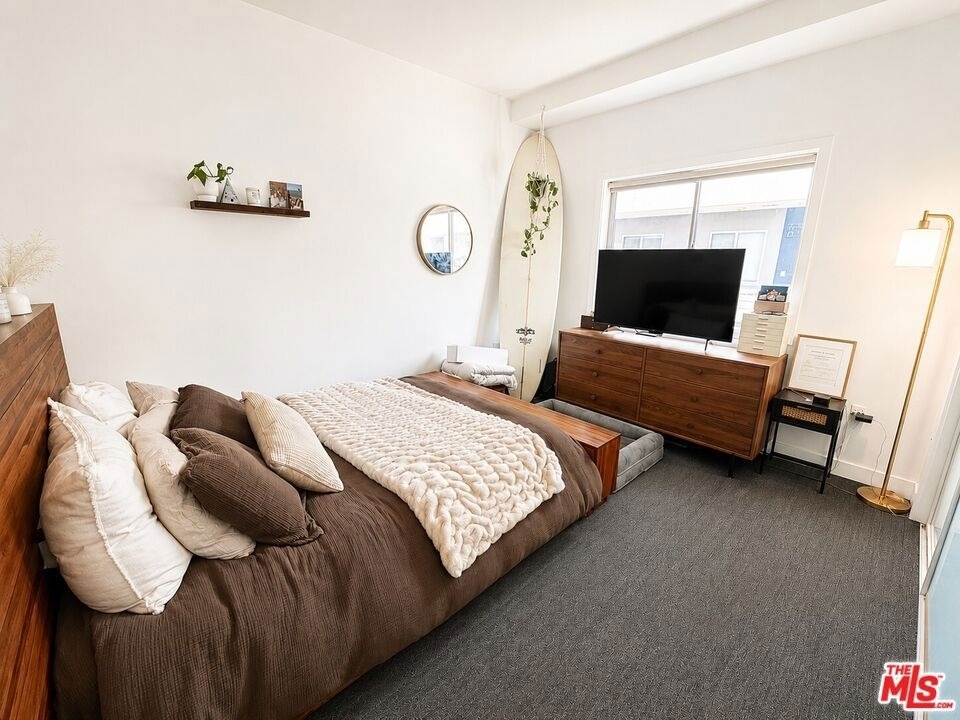 7857 W Manchester Avenue - Photo 21