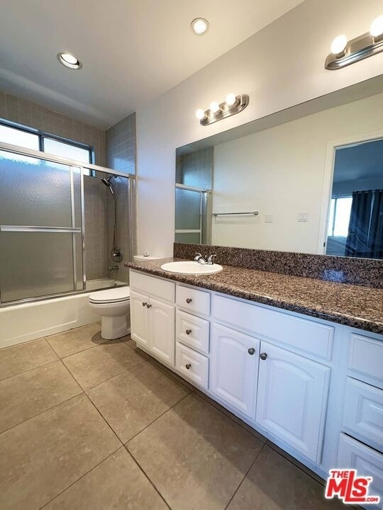 870 Figueroa Terrace - Photo 18