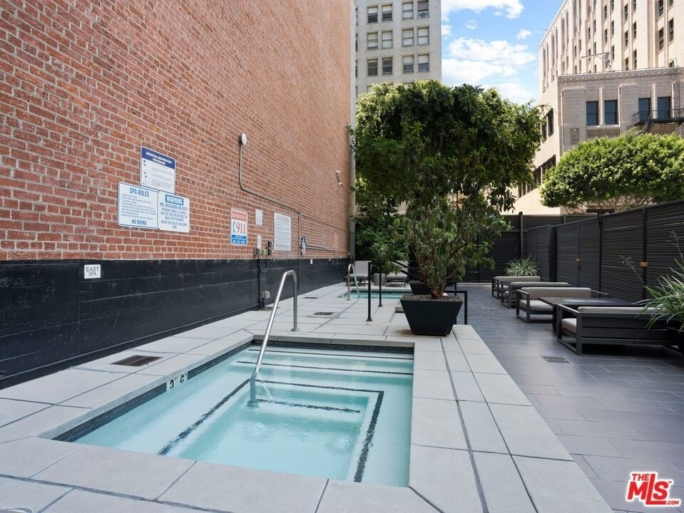 460 S Spring Street - Photo 23