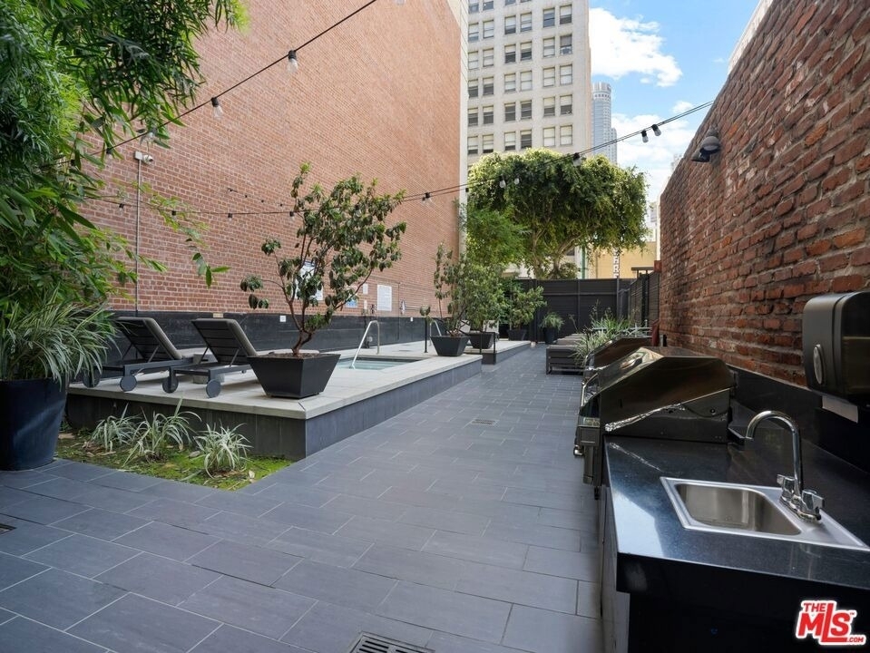 460 S Spring Street - Photo 25