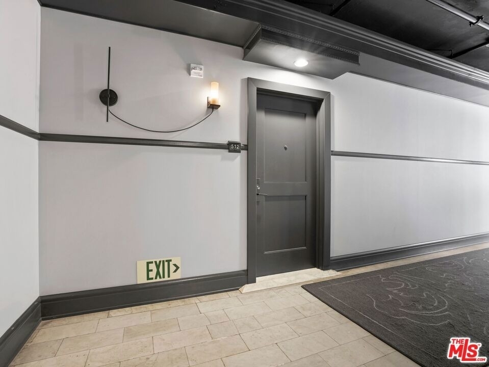 460 S Spring Street - Photo 18