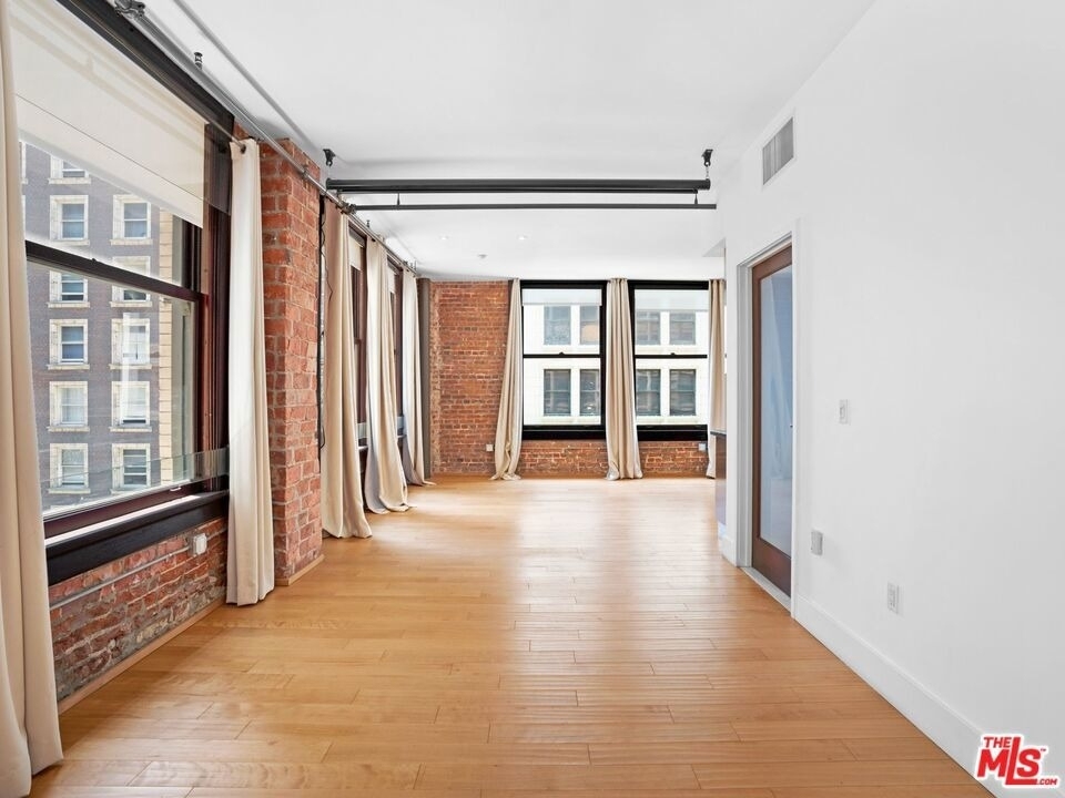 460 S Spring Street - Photo 9