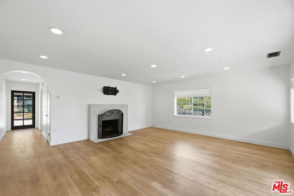 27355 Pacific Coast Highway - Photo 2