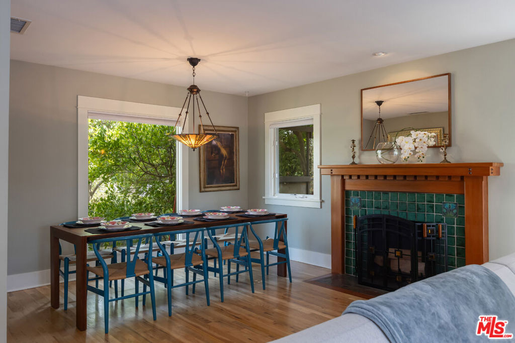 11835 S South Park Avenue - Photo 7