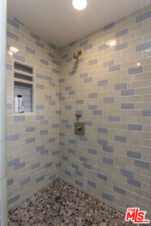 11835 S South Park Avenue - Photo 27