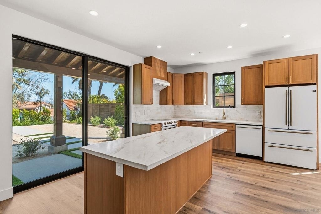 6190 Rancho Diegueno Rd - Photo 2