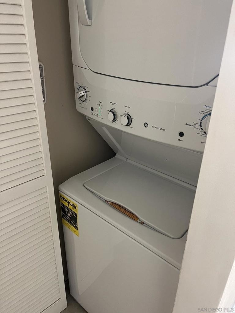 425 W Beech - Photo 22