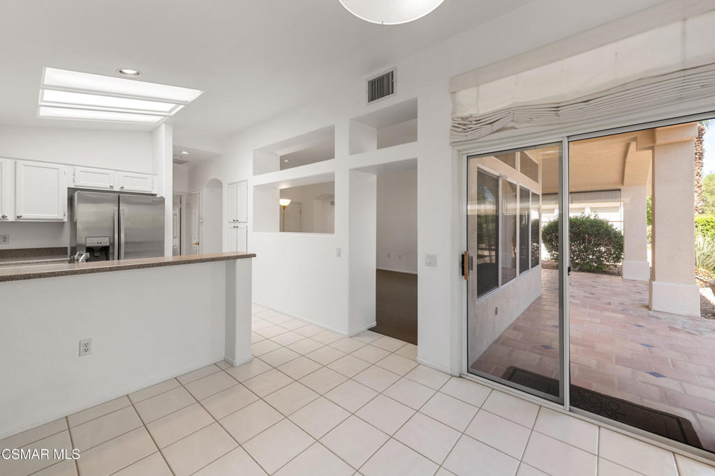 78282 Yucca Blossom Drive - Photo 5