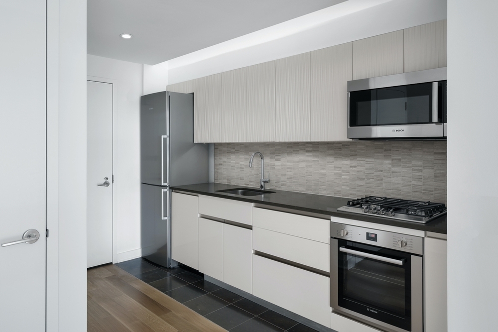 1050 6th Avenue - Photo 2