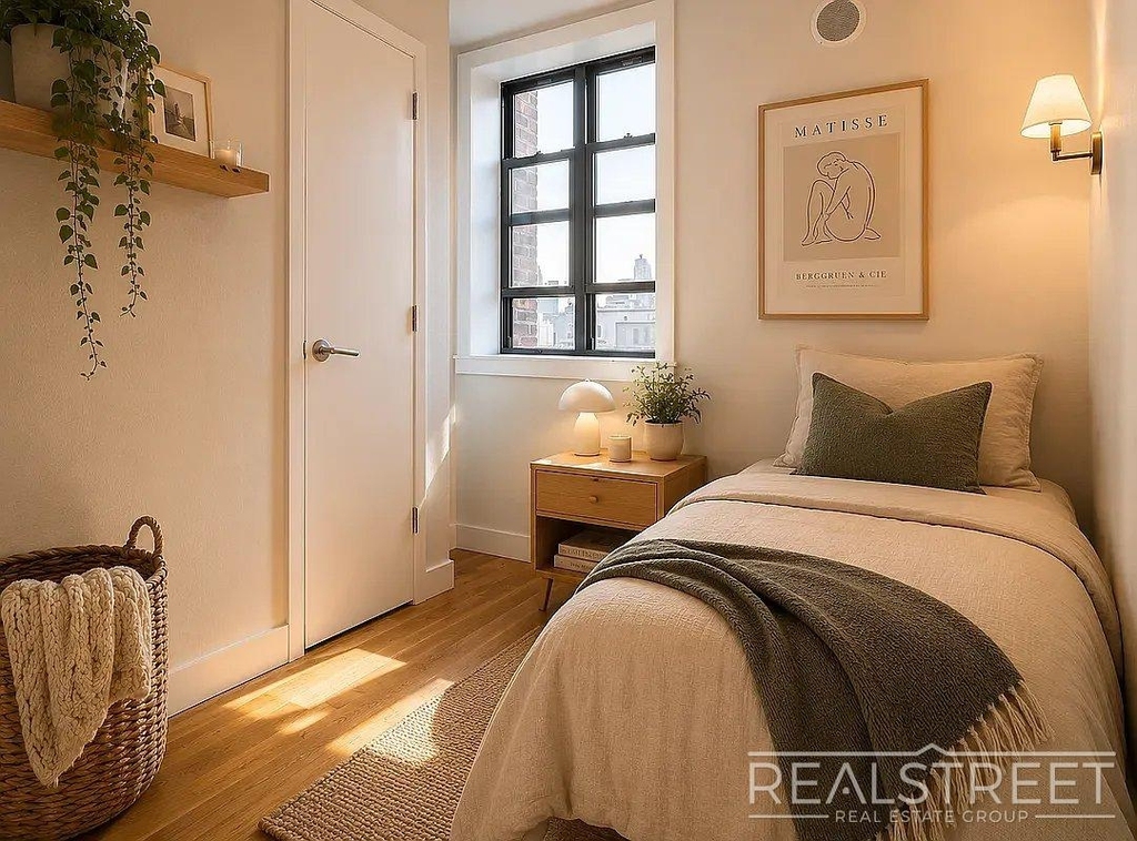96 Dupont Street - Photo 4