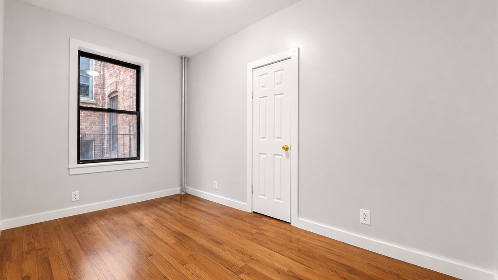 518 West 204th Street - Photo 5