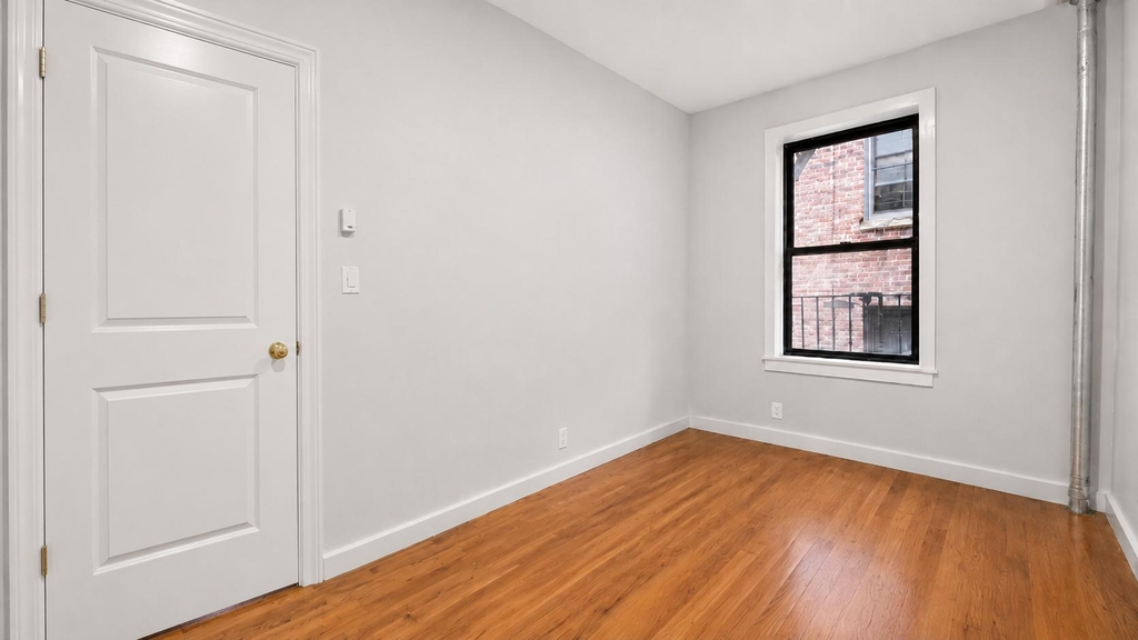 518 West 204th Street - Photo 4