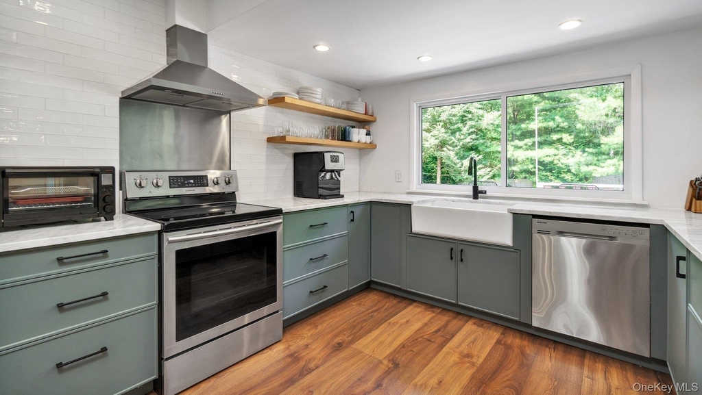 18 Bay View Road - Photo 18