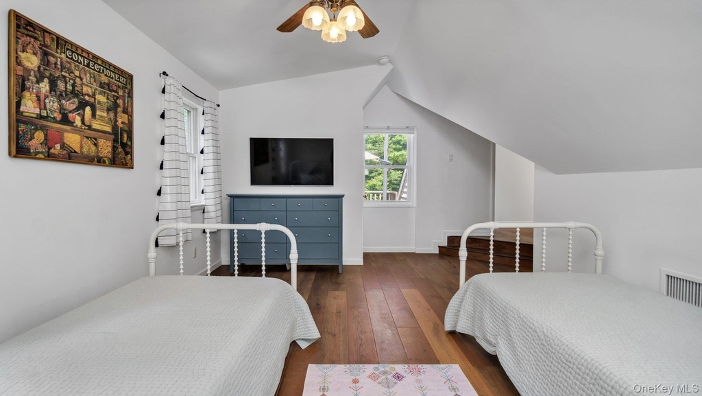 18 Bay View Road - Photo 37