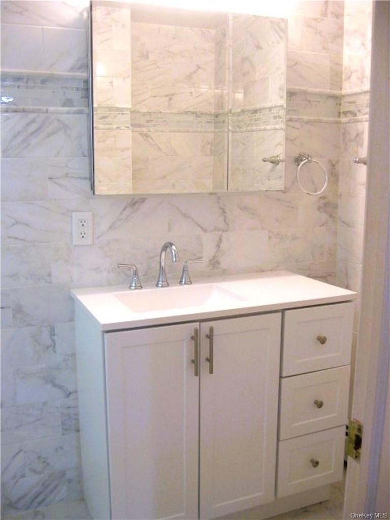 525 Lake Road - Photo 10