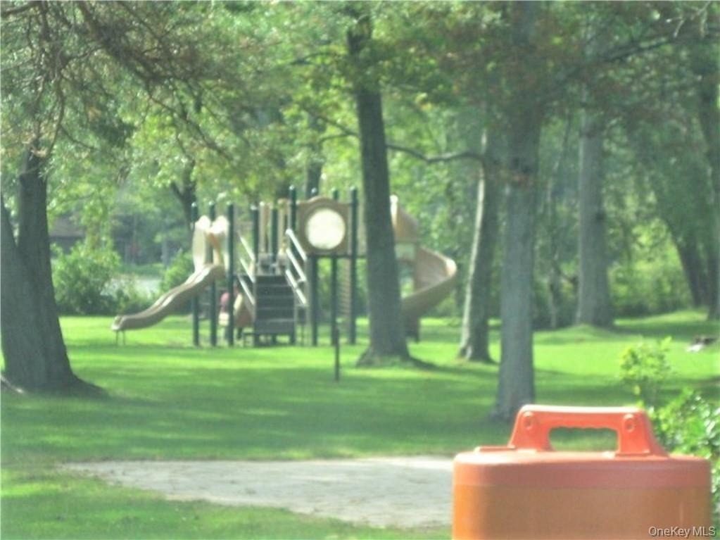 525 Lake Road - Photo 32