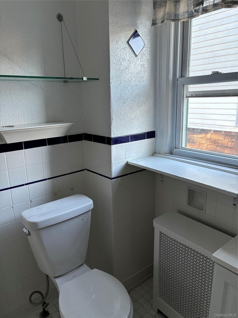 181 Violet Avenue - Photo 12