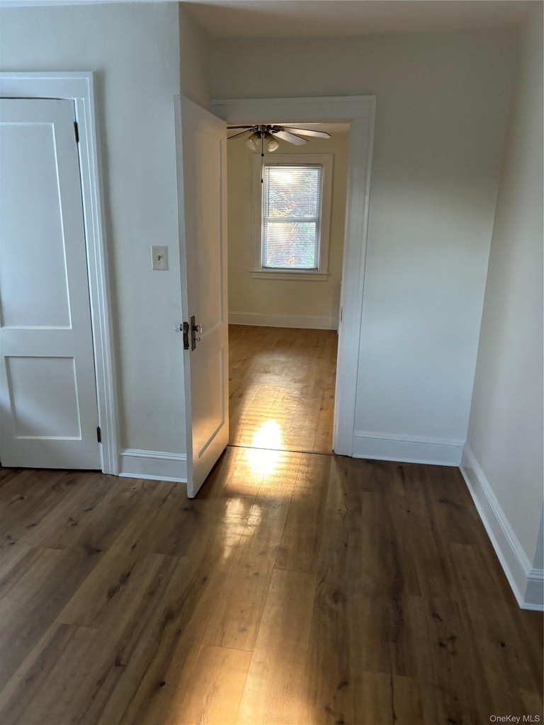 181 Violet Avenue - Photo 10