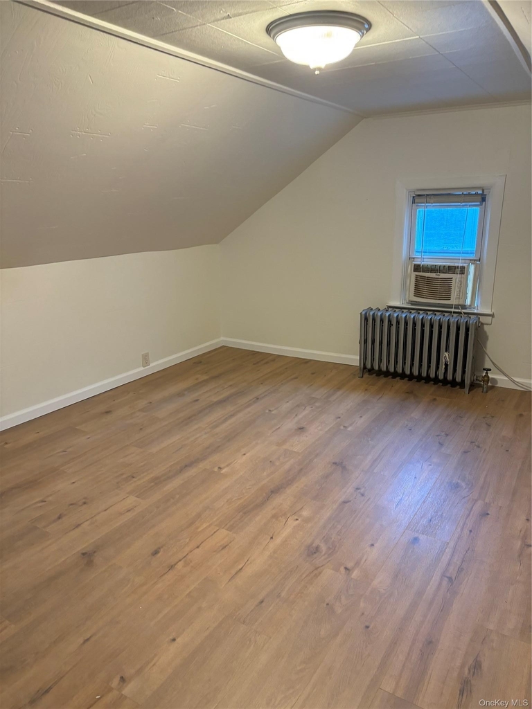 181 Violet Avenue - Photo 4