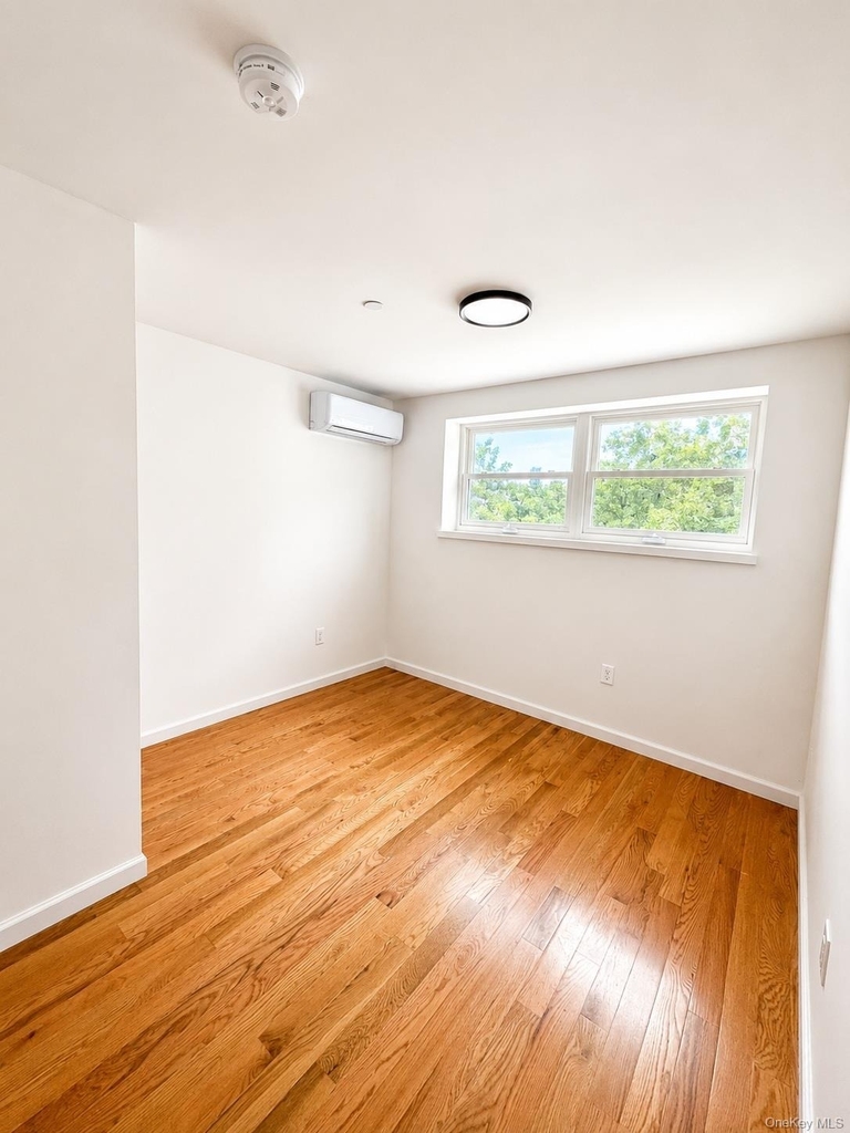 8713 Homelawn St - Photo 2