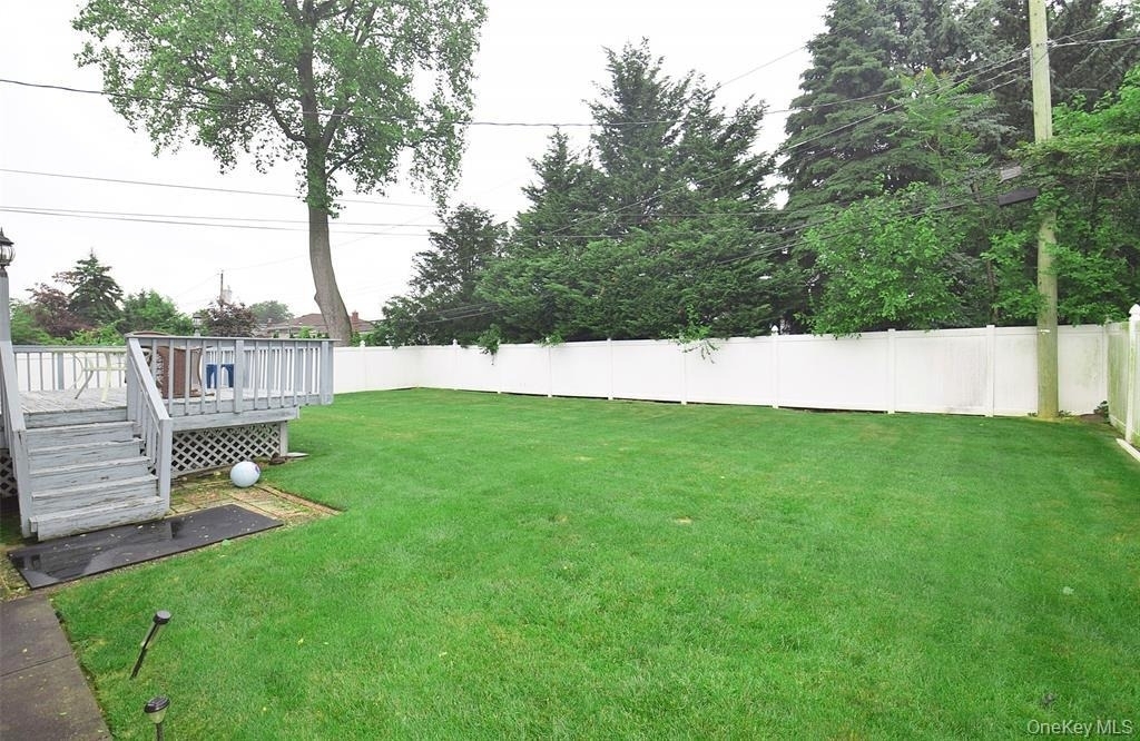 51 Whitman Avenue - Photo 23