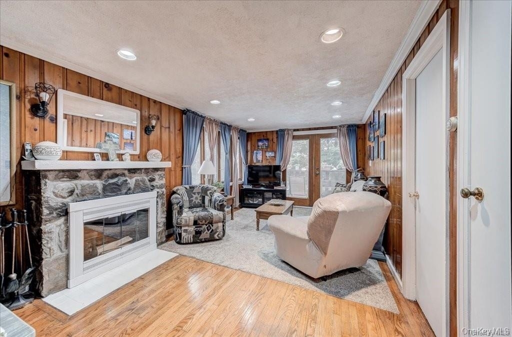 13 Laurel Trail - Photo 3