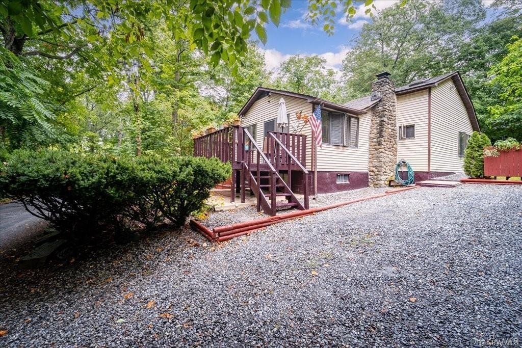 13 Laurel Trail - Photo 0