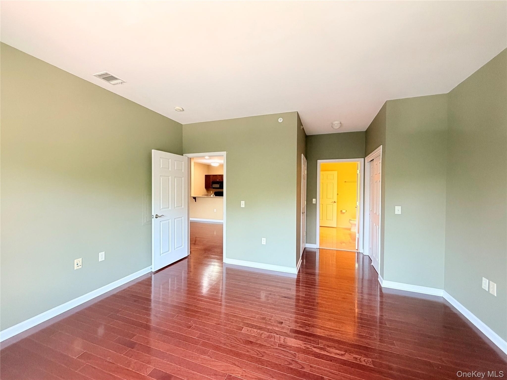 943 Tower Ridge Circle - Photo 18