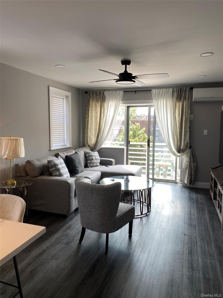 13987 35th Avenue - Photo 1