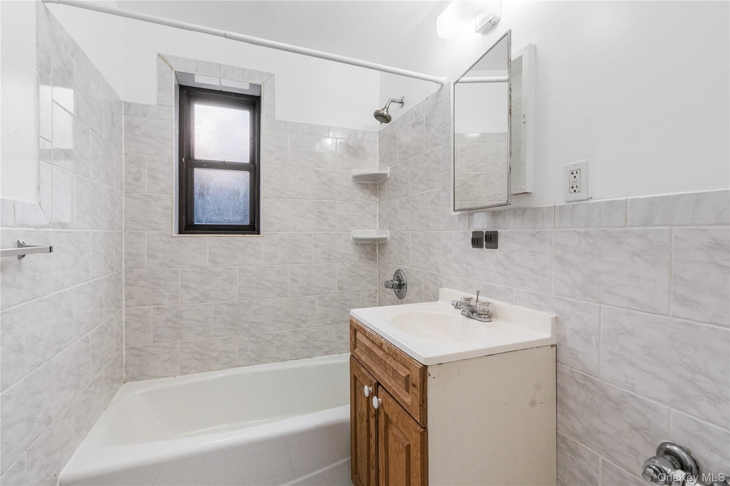 33 William Street - Photo 2