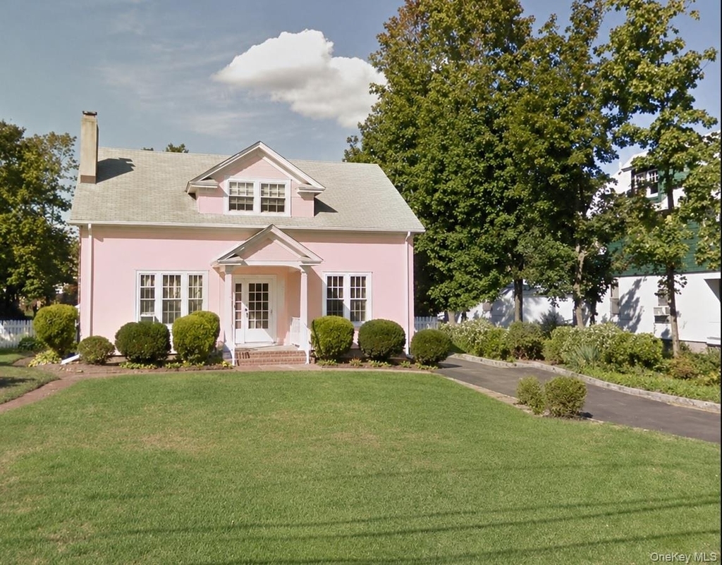 27 Arrandale Avenue - Photo 0